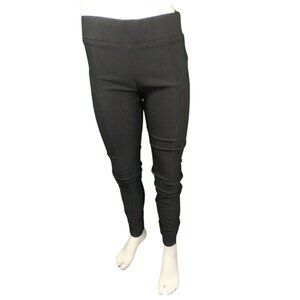 Black Pant with princess seam